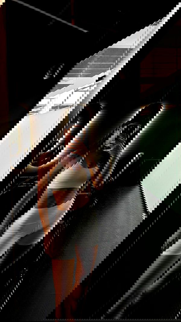 roni.benshushan roni.benshushan archive image