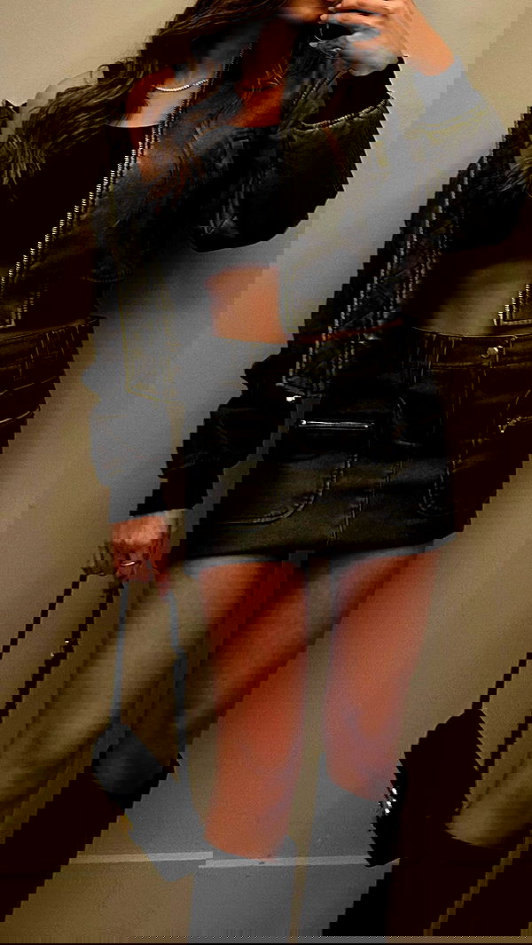 roni.benshushan roni.benshushan archive image