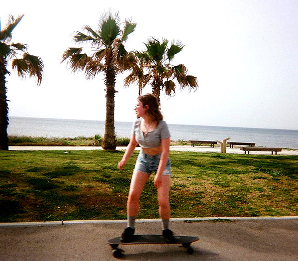 roni_ackerman instagram image archive image