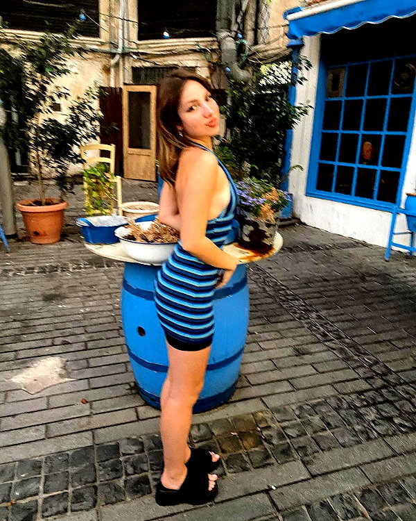 roni_ackerman instagram image archive image