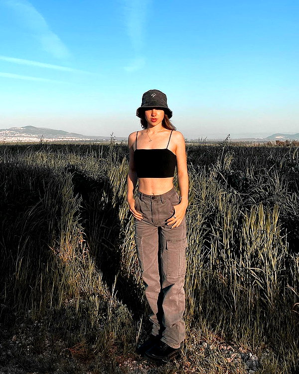 roni_ackerman instagram image archive image