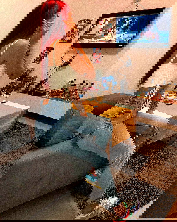 shanidahan7 image ~ Altpins