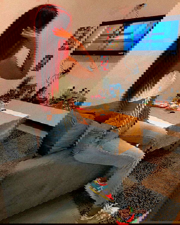 shanidahan7 image ~ Altpins