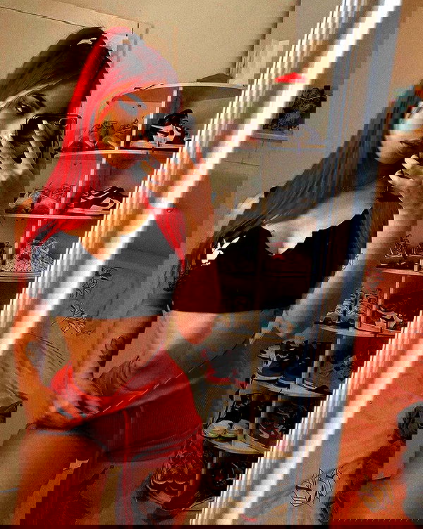 shanidahan7 image ~ Altpins