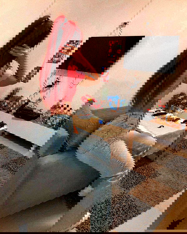 shanidahan7 image ~ Altpins