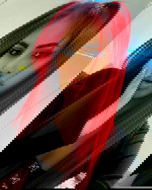 shanidahan7 image ~ Altpins