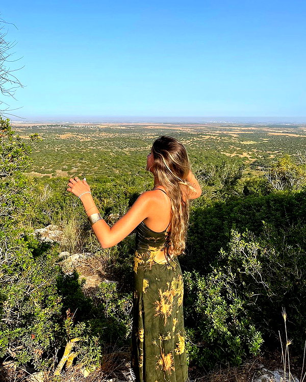 shellydekel instagram image archive image