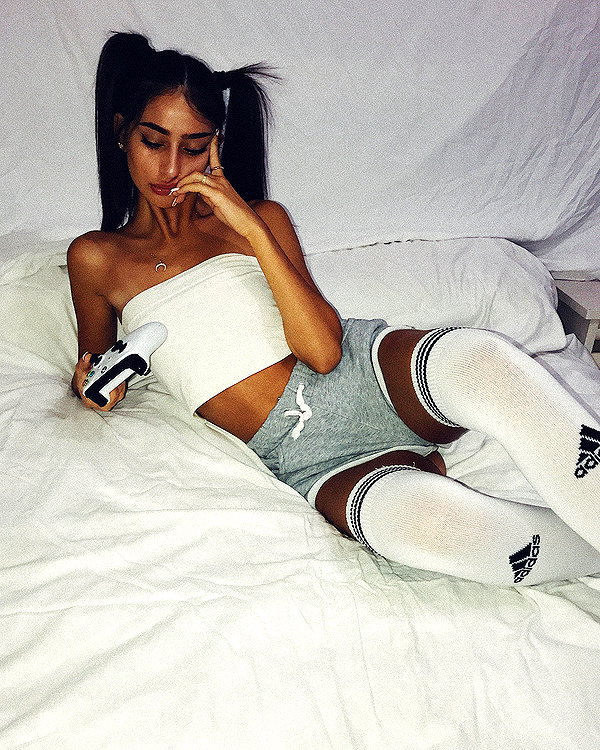 shir.moshe666 instagram image archive image