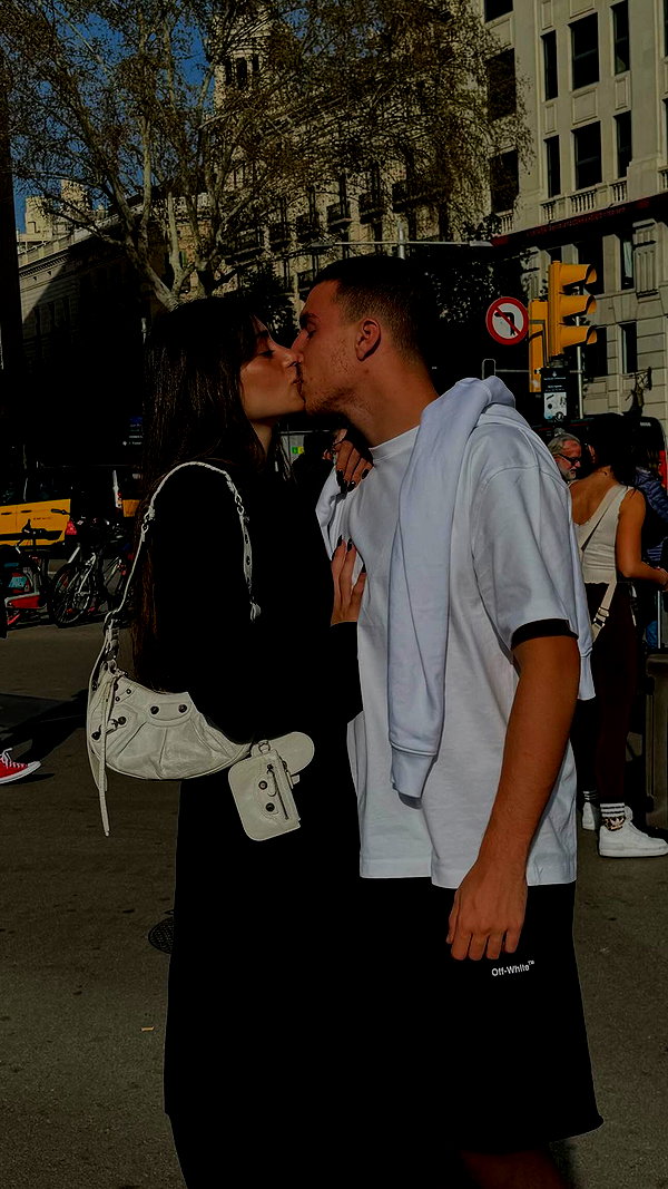 shir.moshe666 instagram image archive image