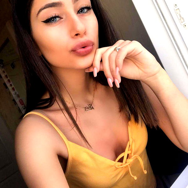 shir.moshe666 instagram image archive image