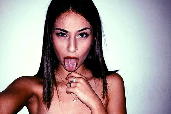 shir.moshe666 instagram image archive image