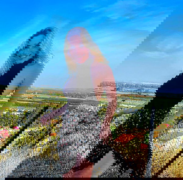 tinapavlov.sky tinapavlov.sky archive image