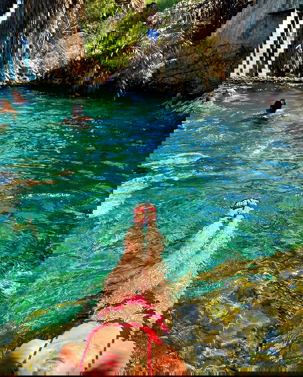 yasmin_kb yasmin_kb archive image