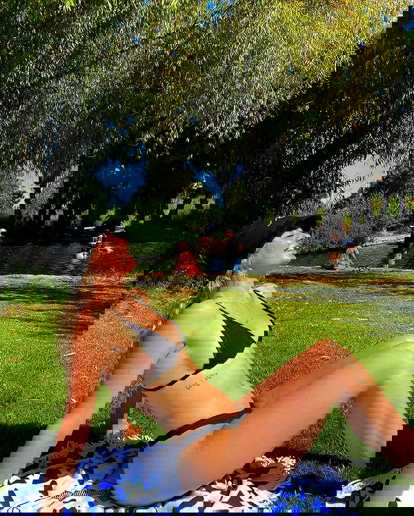 yasmin_kb yasmin_kb archive image