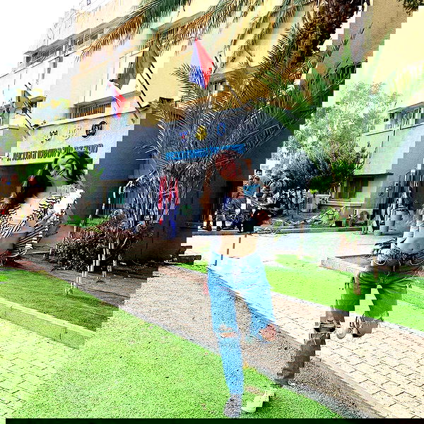 yasmin_kb yasmin_kb archive image