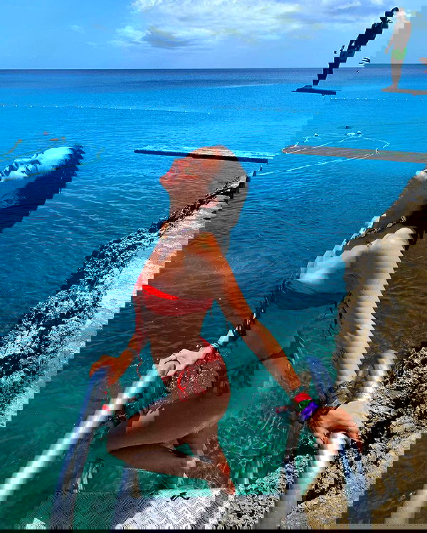 yasmin_kb yasmin_kb archive image