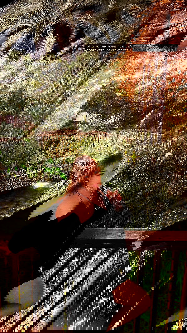 eveliniya eveliniya archive image