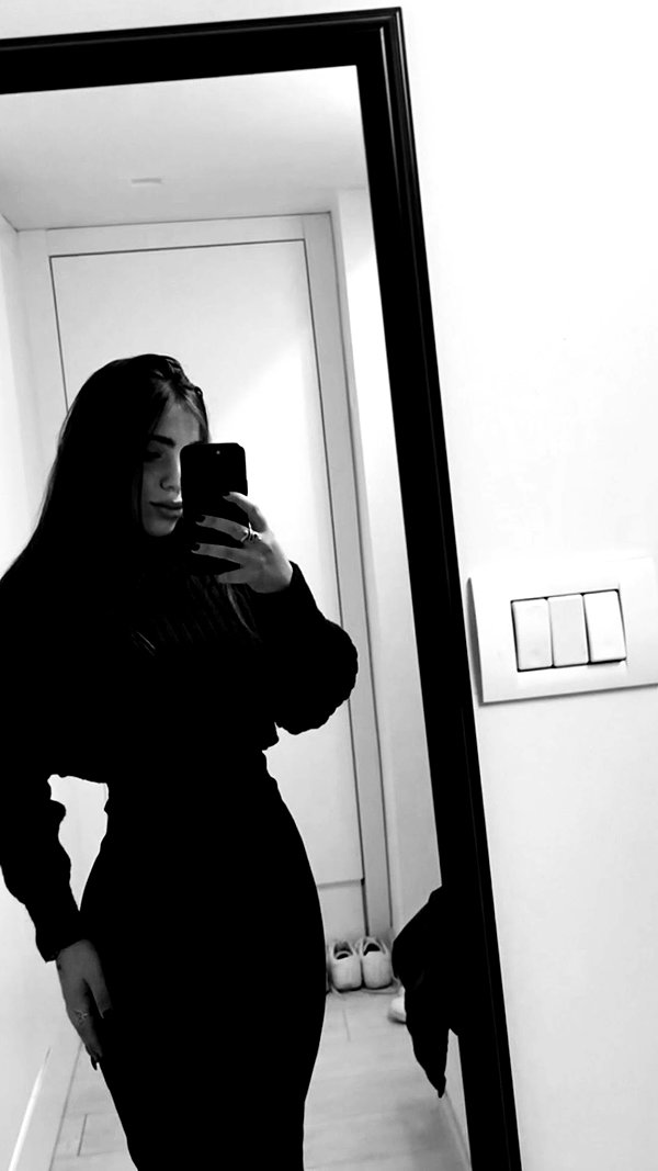 hagarschubert instagram image archive image