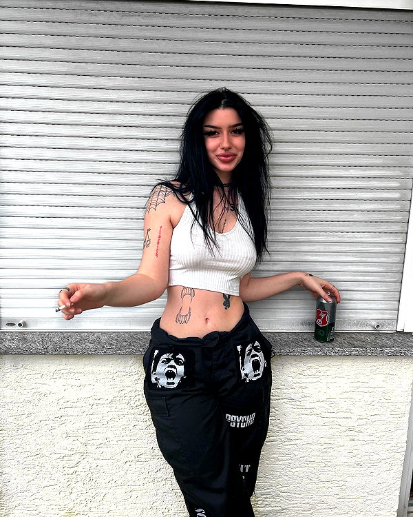 shawtysuzi instagram image archive image