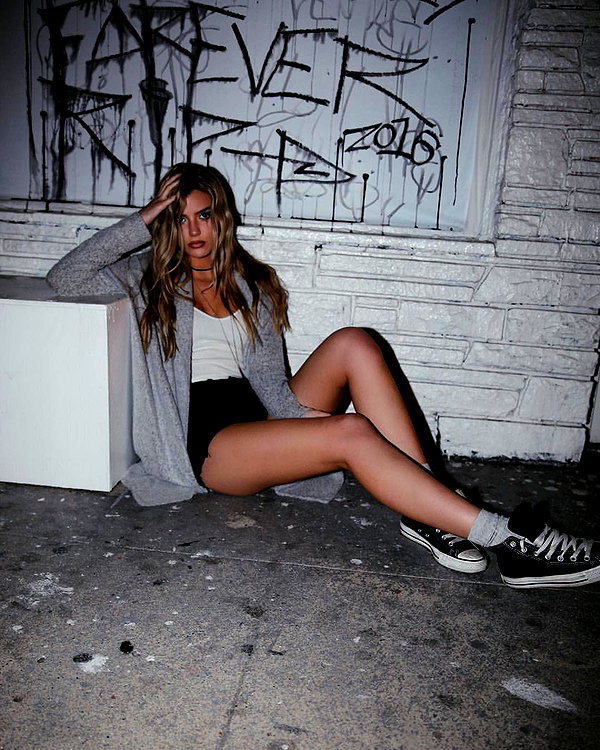 alissaviolet instagram image archive image