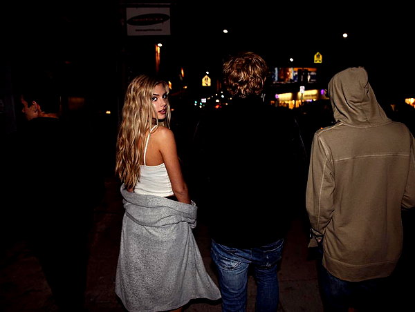 alissaviolet instagram image archive image