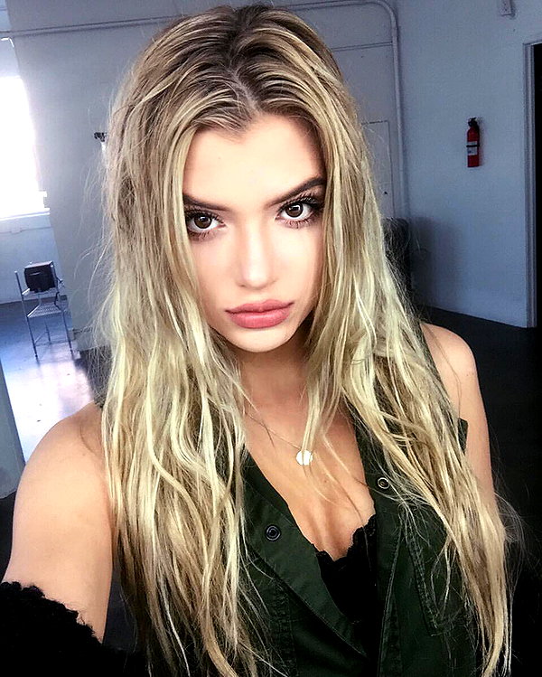alissaviolet instagram image archive image