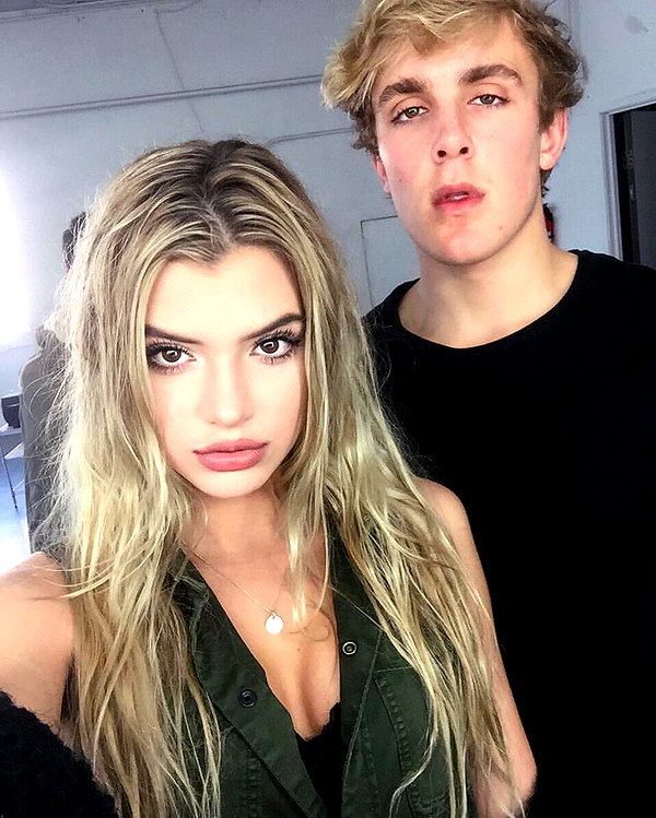 alissaviolet instagram image archive image