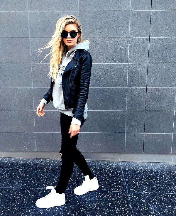 alissaviolet instagram image archive image