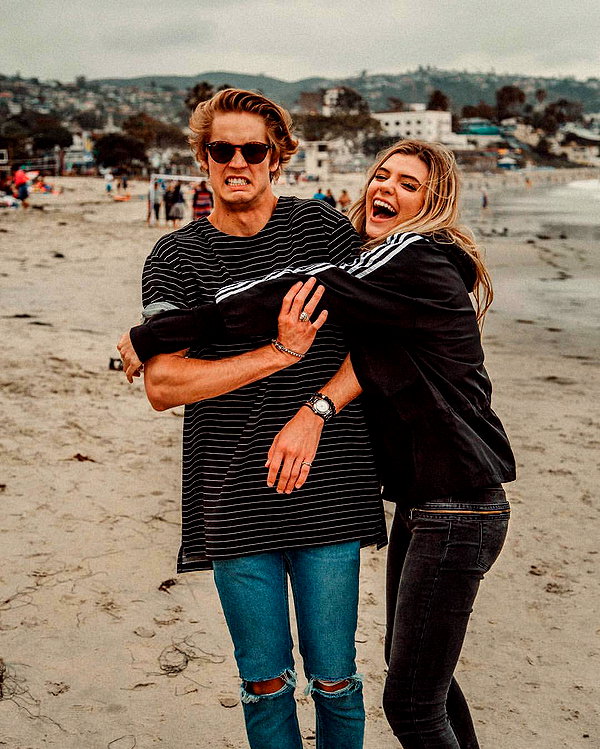 alissaviolet instagram image archive image