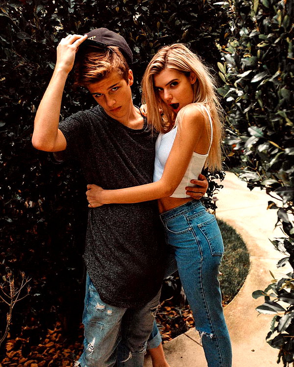 alissaviolet instagram image archive image