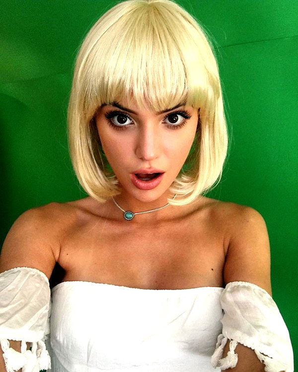 alissaviolet instagram image archive image