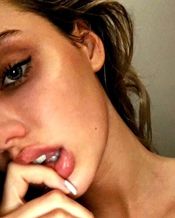 alissaviolet instagram image archive image