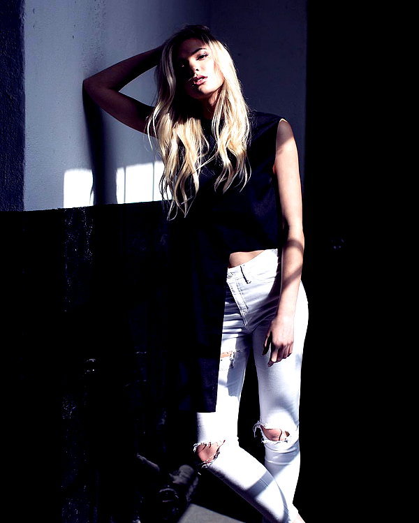 alissaviolet instagram image archive image