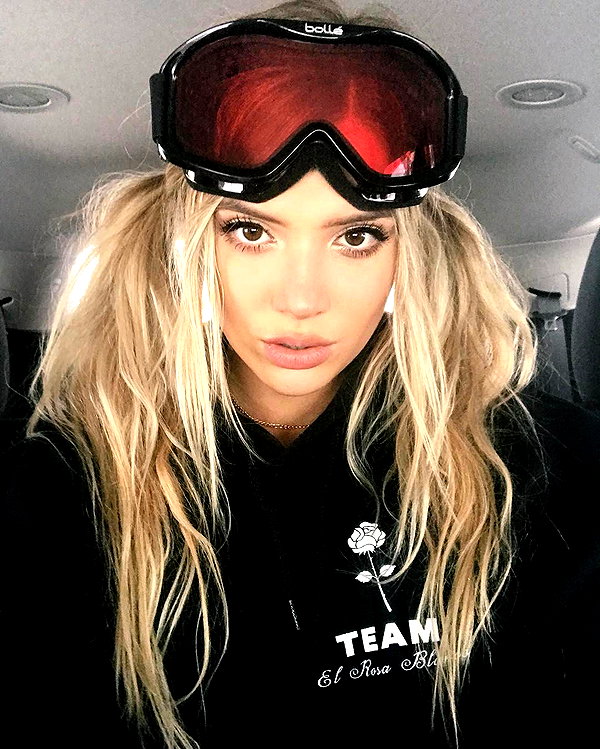 alissaviolet instagram image archive image