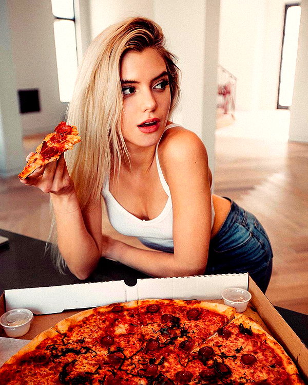 alissaviolet instagram image archive image