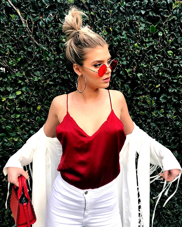 alissaviolet instagram image archive image