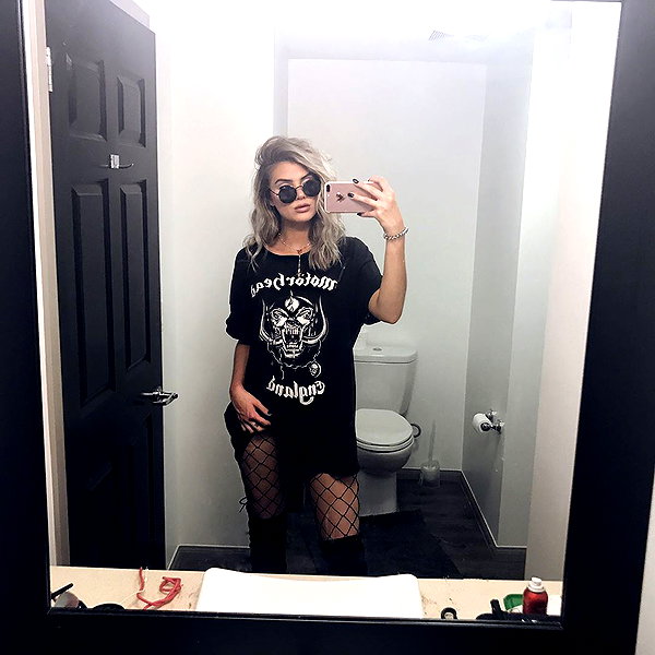 alissaviolet instagram image archive image