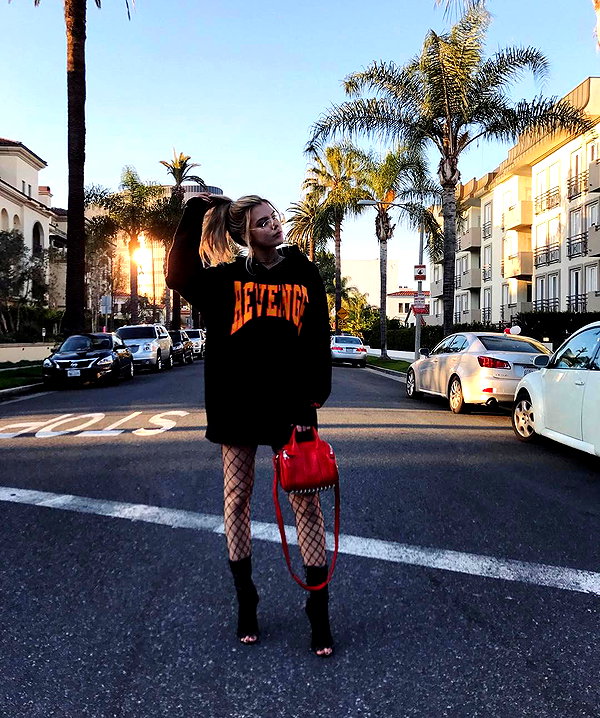 alissaviolet instagram image archive image