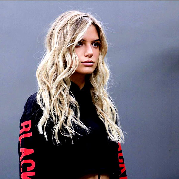alissaviolet instagram image archive image