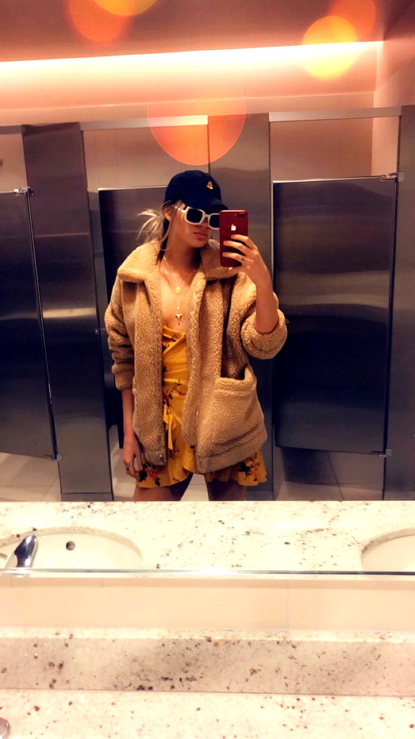 alissaviolet instagram image archive image