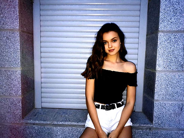 annazak12 instagram image archive image