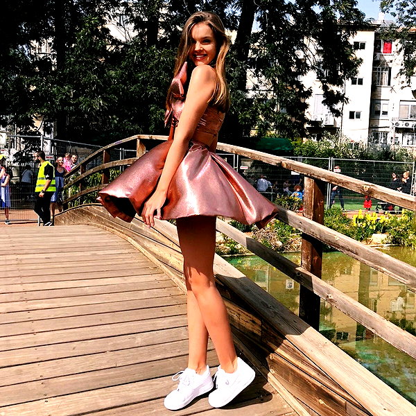 annazak12 instagram image archive image