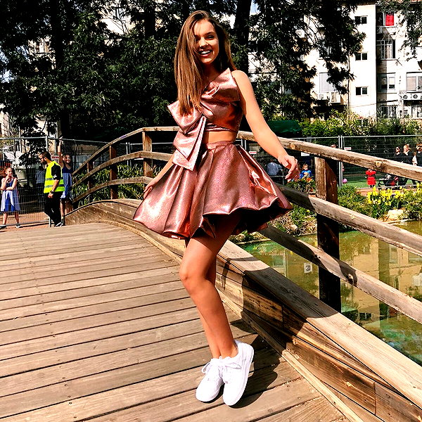 annazak12 instagram image archive image