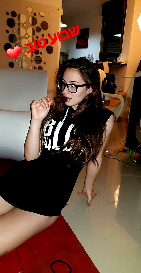 chen940 instagram image archive image