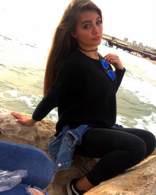 daniella_zeldis instagram image archive image