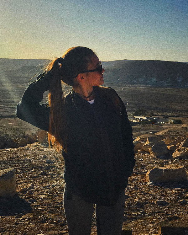 daniella_zeldis instagram image archive image