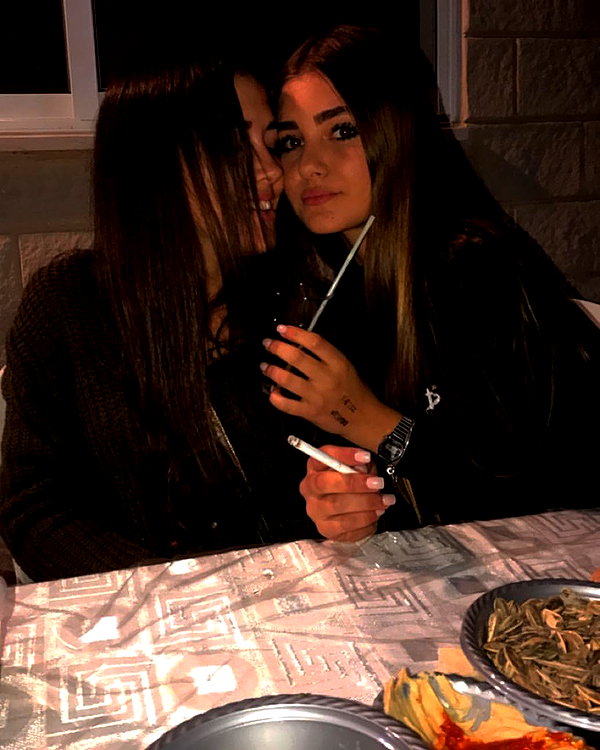 daniella_zeldis instagram image archive image