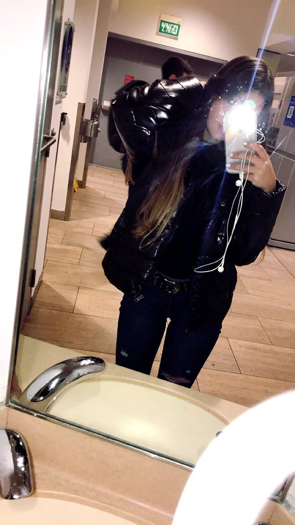 daniella_zeldis instagram image archive image