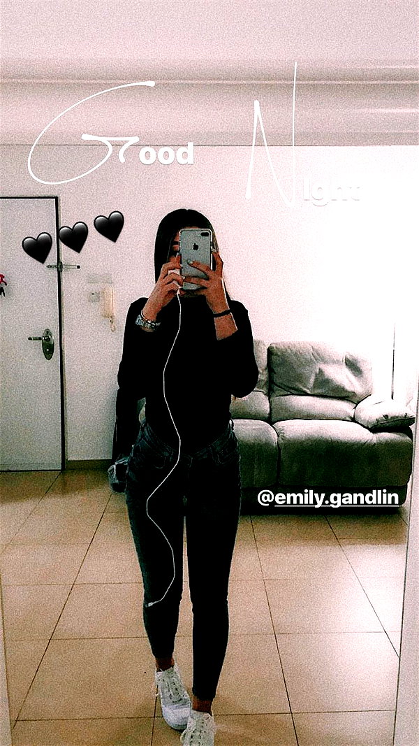 daniella_zeldis instagram image archive image