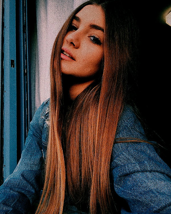 daniella_zeldis instagram image archive image
